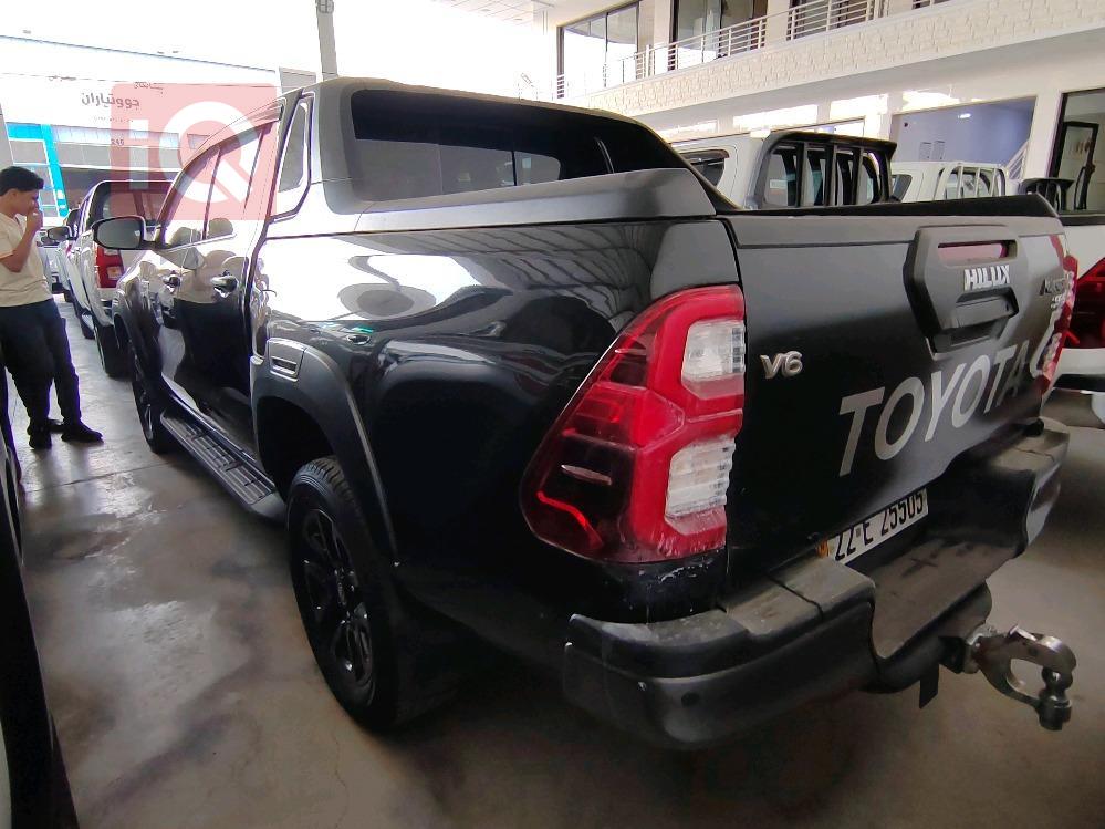 تويوتا هايلوكس